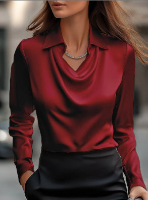 Elegantna satenska bluza s drapiranim ovratnikom